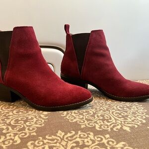 Burgundy Ankle Boots women’s 9
